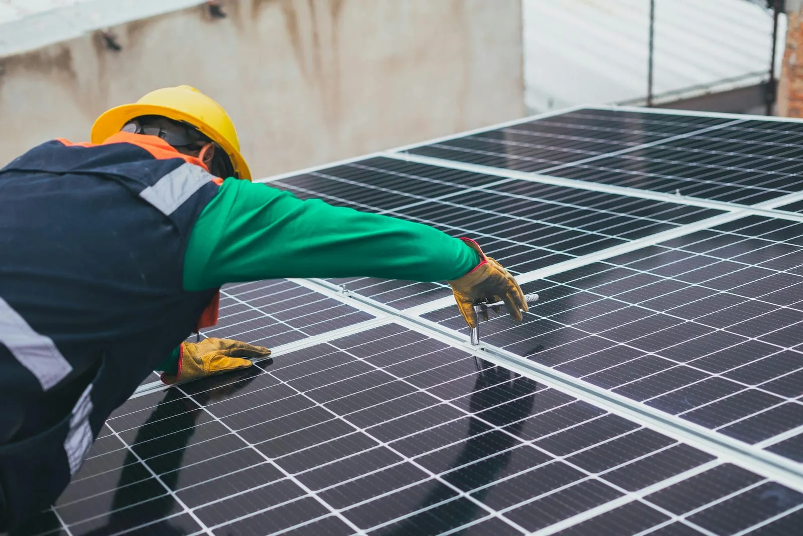 Top Solar Maintenance Tips for Madera Homeowners