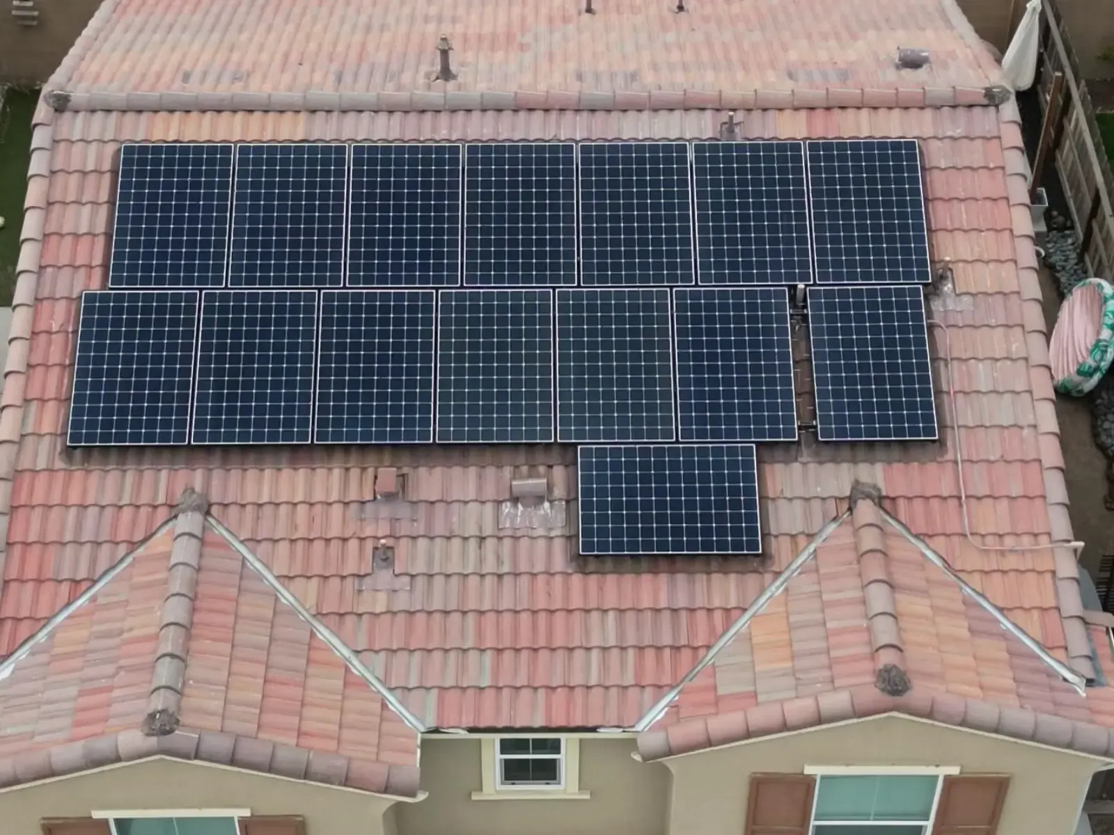 How Do Solar Panels Work With Your Electric Bill?